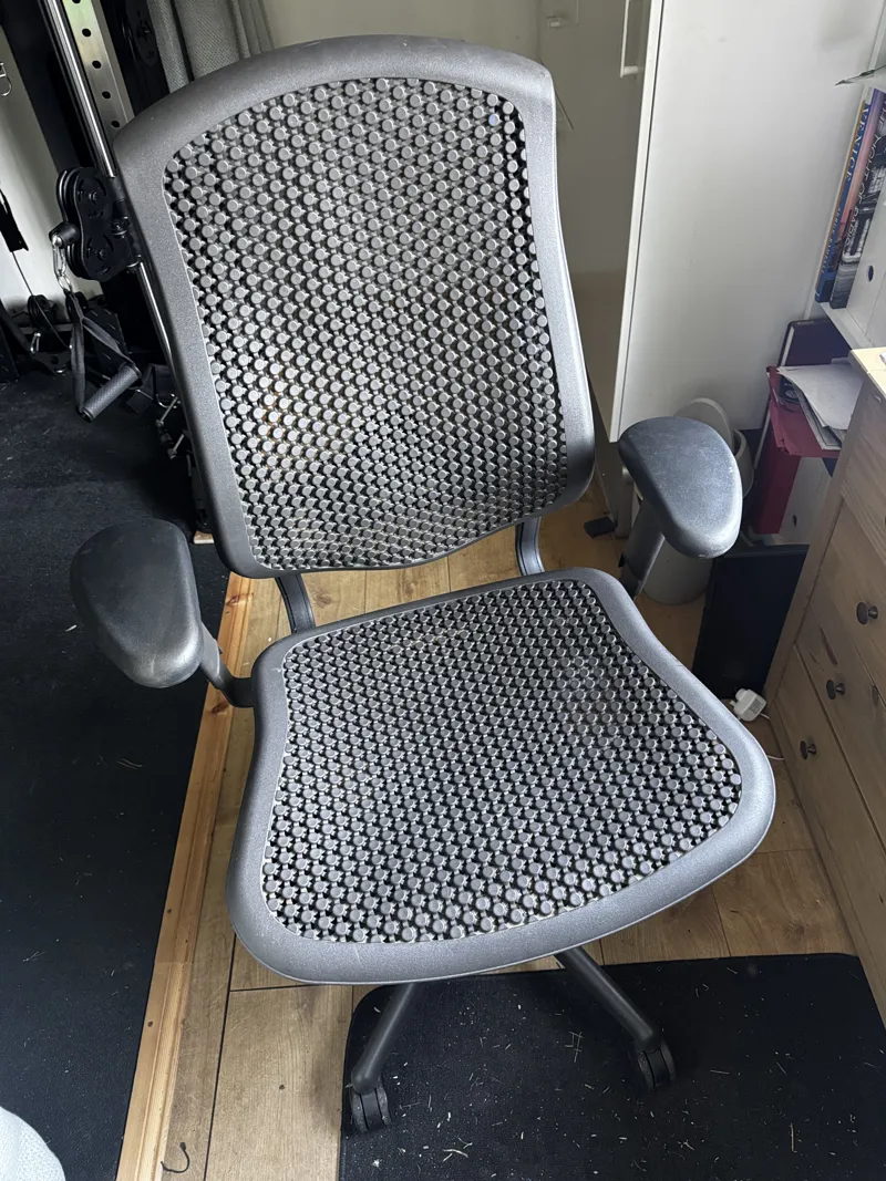 Office Chair with Mesh Back - Grey