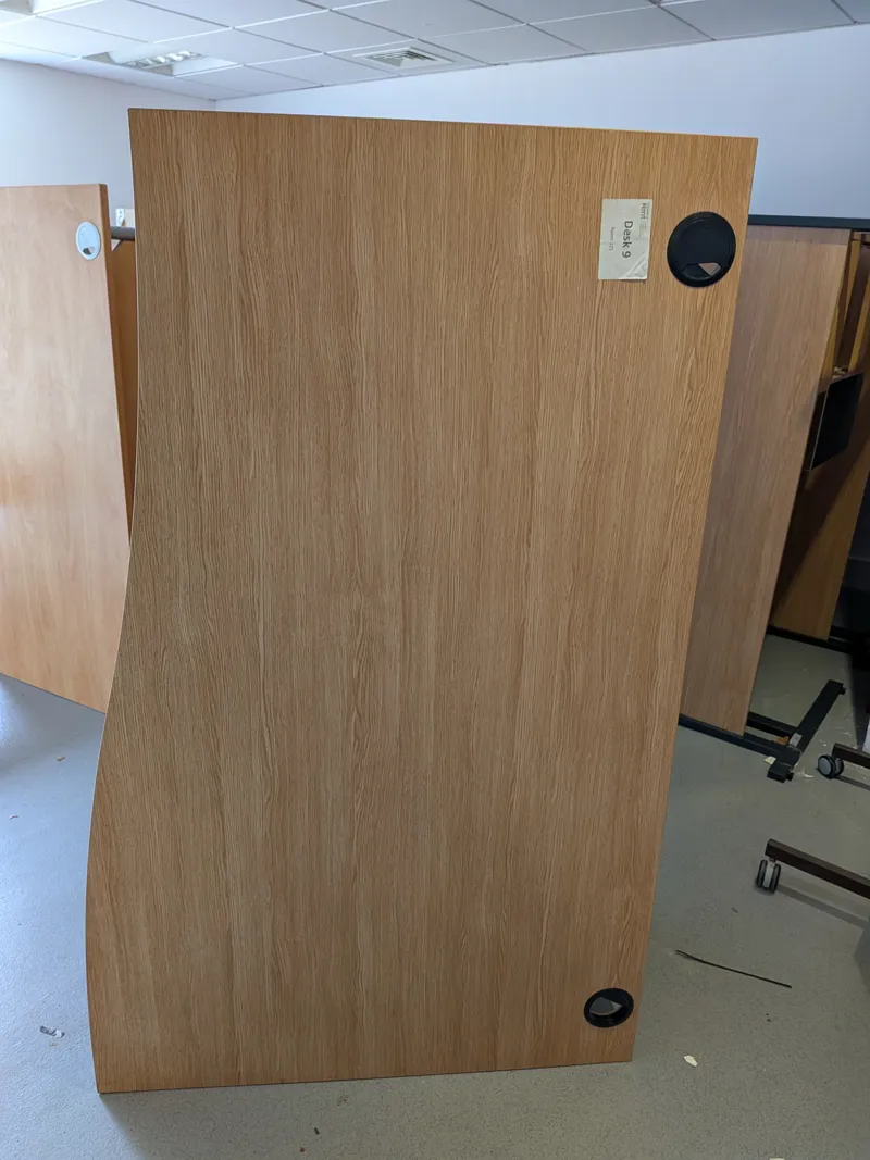 Wave Desk (RH)