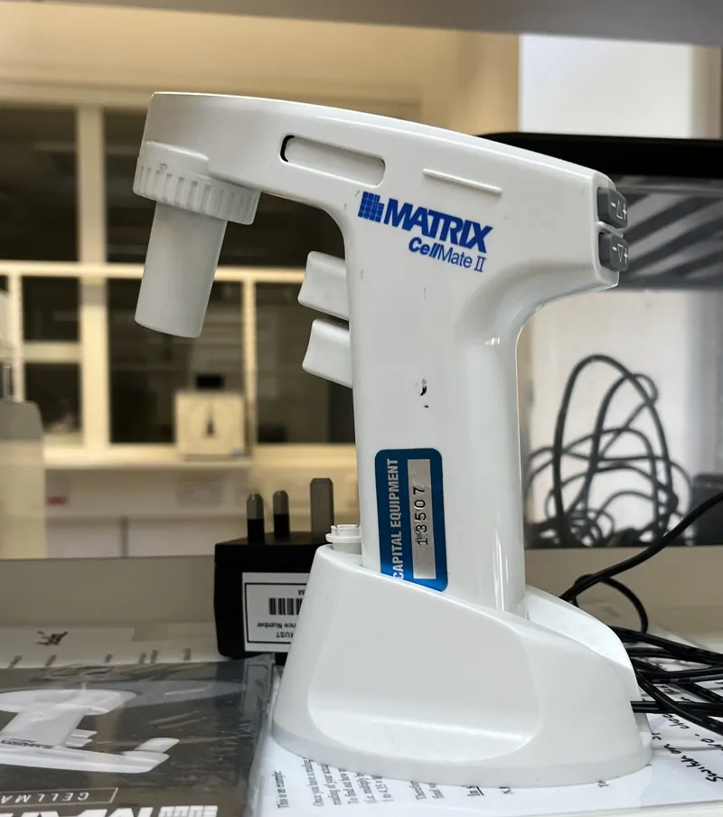 Matrix CellMate II Pipette Gun - Laboratory Equipment
